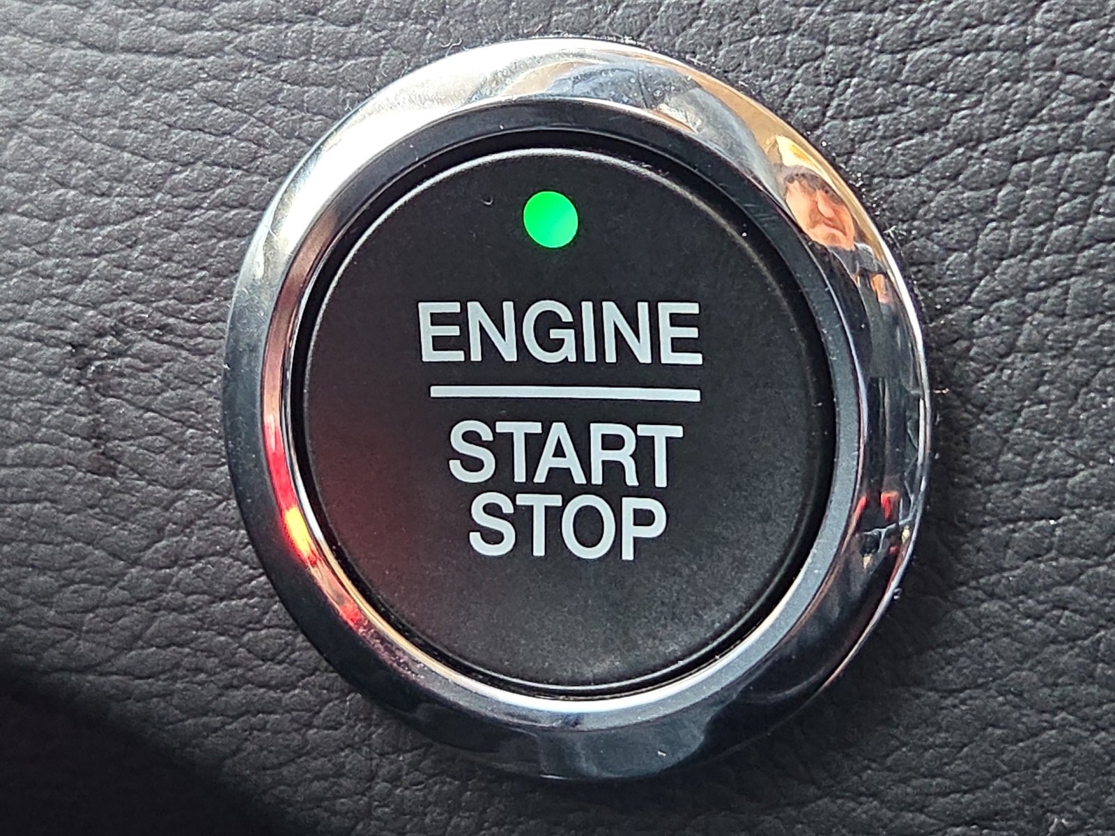 Certified 2022 Ford Edge SEL w/ Convenience Package image 19