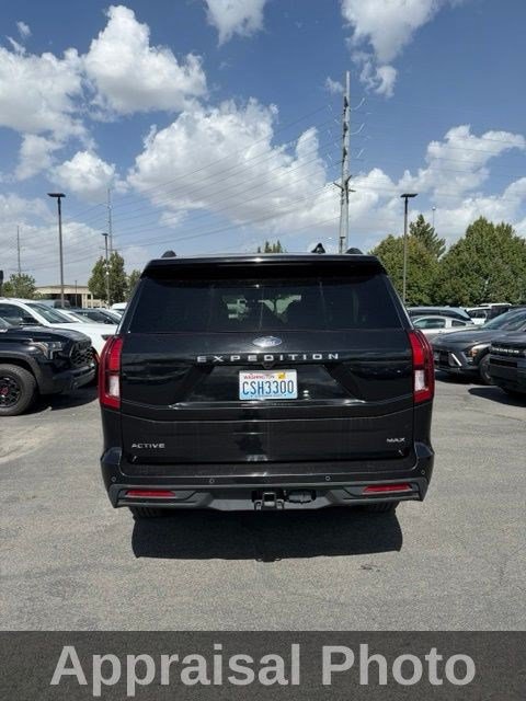 Certified 2025 Ford Expedition Max Active AWD/4WD image 3