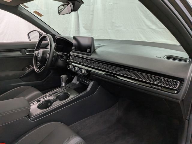Used 2025 Honda Civic Sport image 21