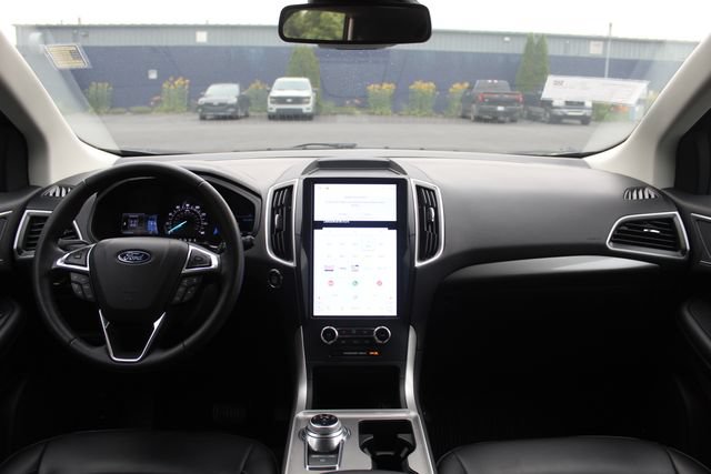 Certified 2024 Ford Edge SEL w/ Convenience Package AWD/4WD image 7