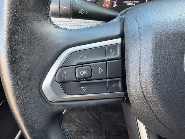 Used 2022 Jeep Compass Latitude w/ Sun and Sound Group AWD/4WD image 22