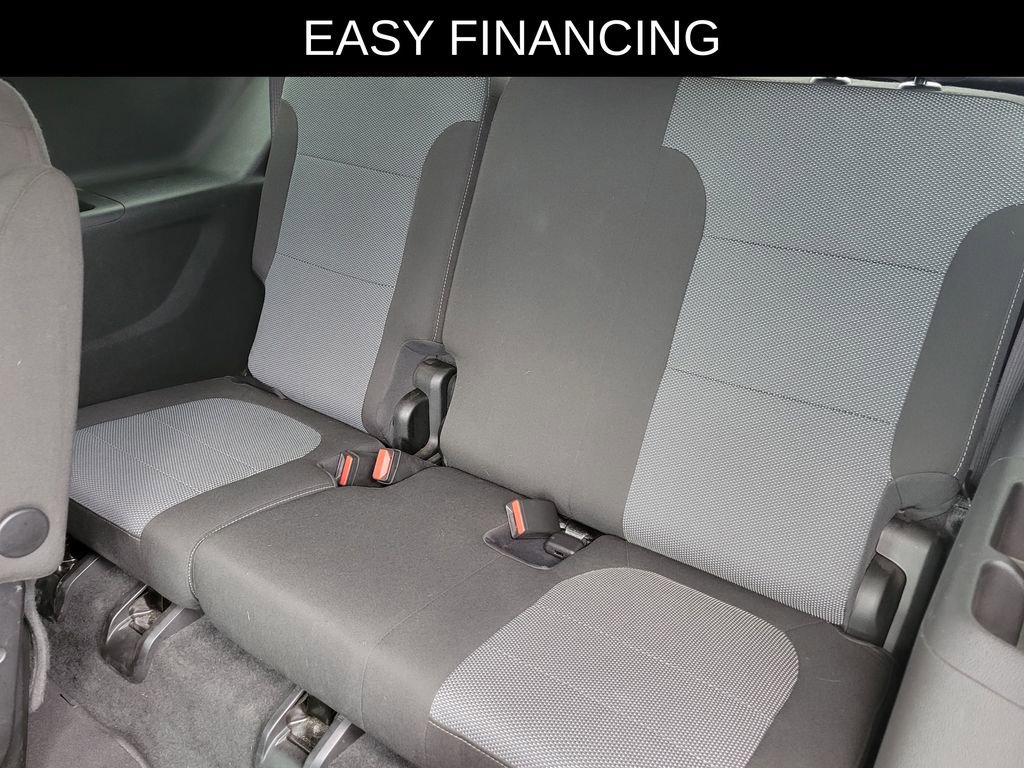 Used 2018 Chevrolet Traverse LT image 12