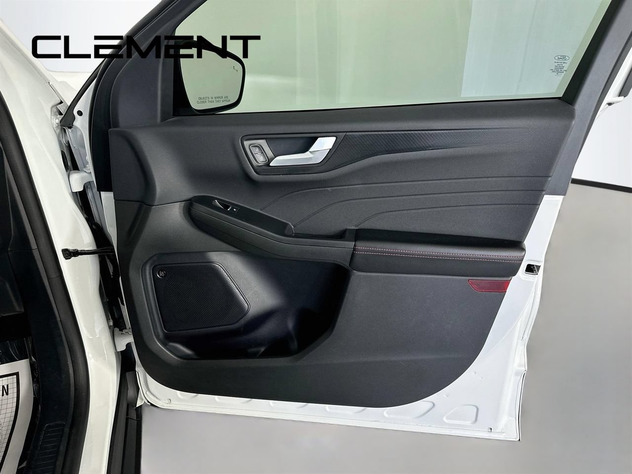 Certified 2024 Ford Escape ST-Line Elite w/ Premium Technology Package AWD/4WD image 36