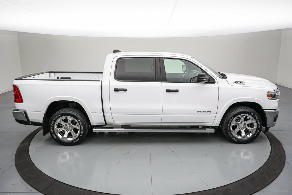 Used 2025 RAM 1500 Big Horn AWD/4WD video 3