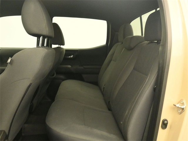 Used 2019 Toyota Tacoma TRD Off-Road image 10