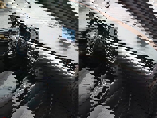 Certified 2022 Ford Escape SE w/ SE Sport Appearance Package image 26