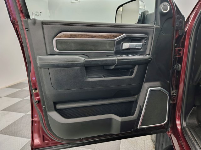 Used 2021 RAM 3500 Laramie AWD/4WD image 25