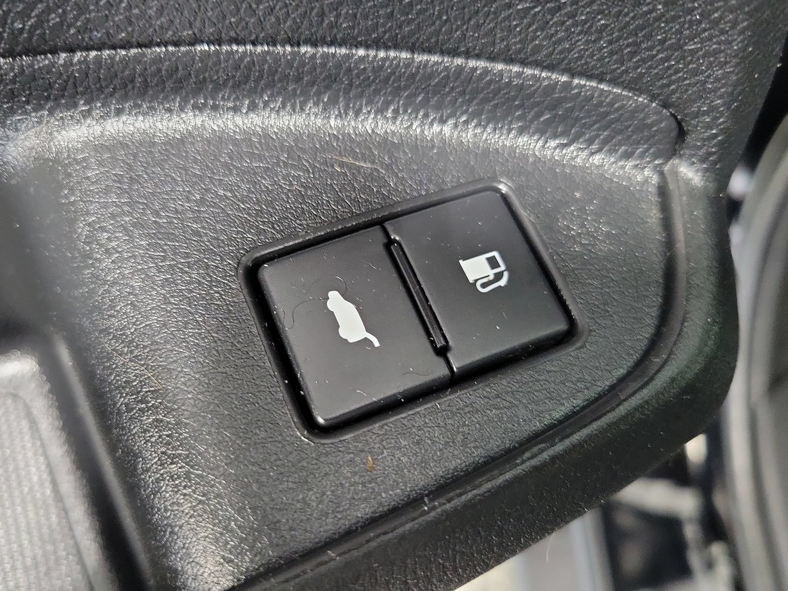 Used 2020 Honda Pilot Elite image 14