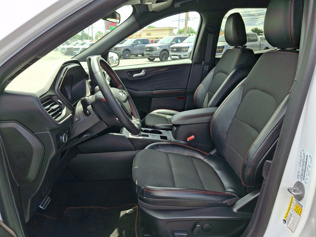 Certified 2023 Ford Escape ST-Line w/ Tech Pack #1 AWD/4WD image 14