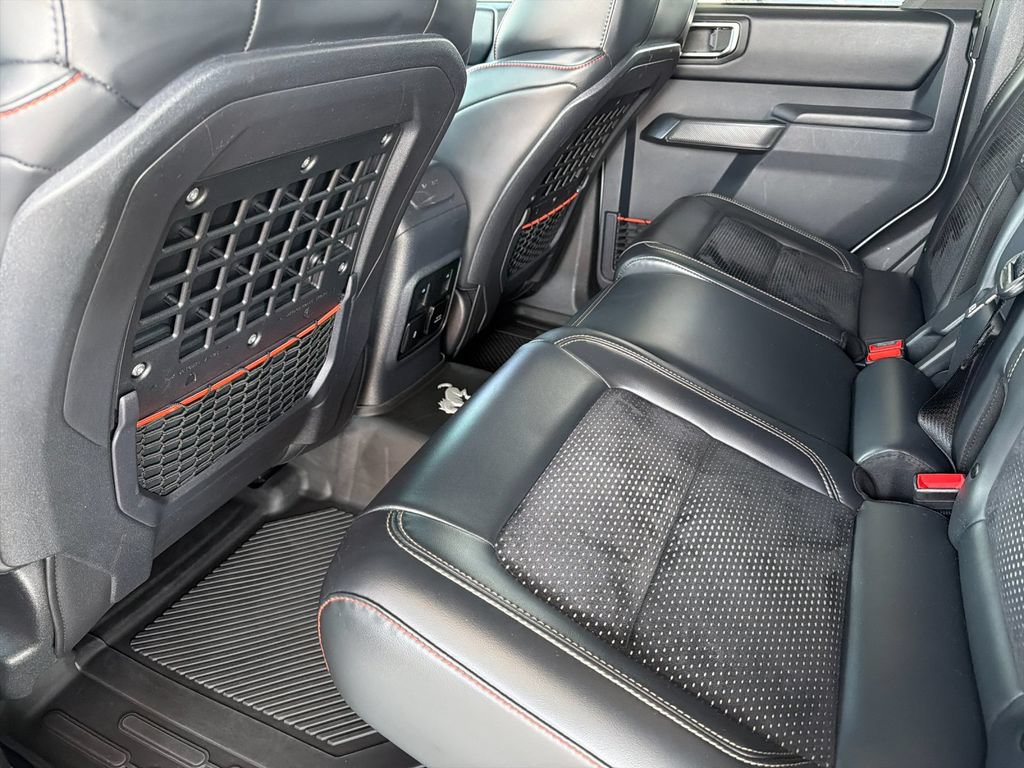 Certified 2024 Ford Bronco Raptor w/ Interior Carbon Fiber Pack 6 AWD/4WD image 11