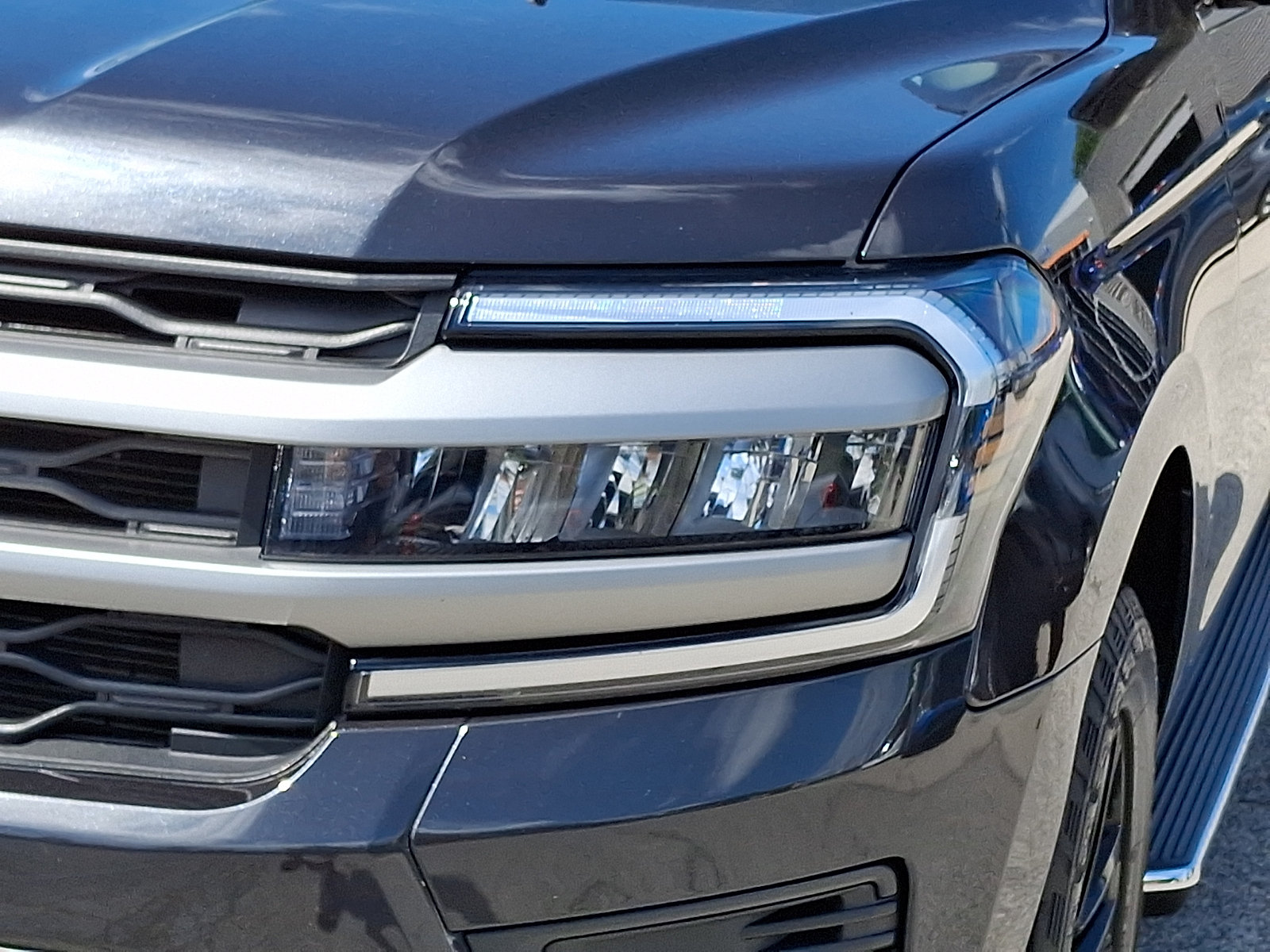 Certified 2023 Ford Expedition XLT AWD/4WD image 12