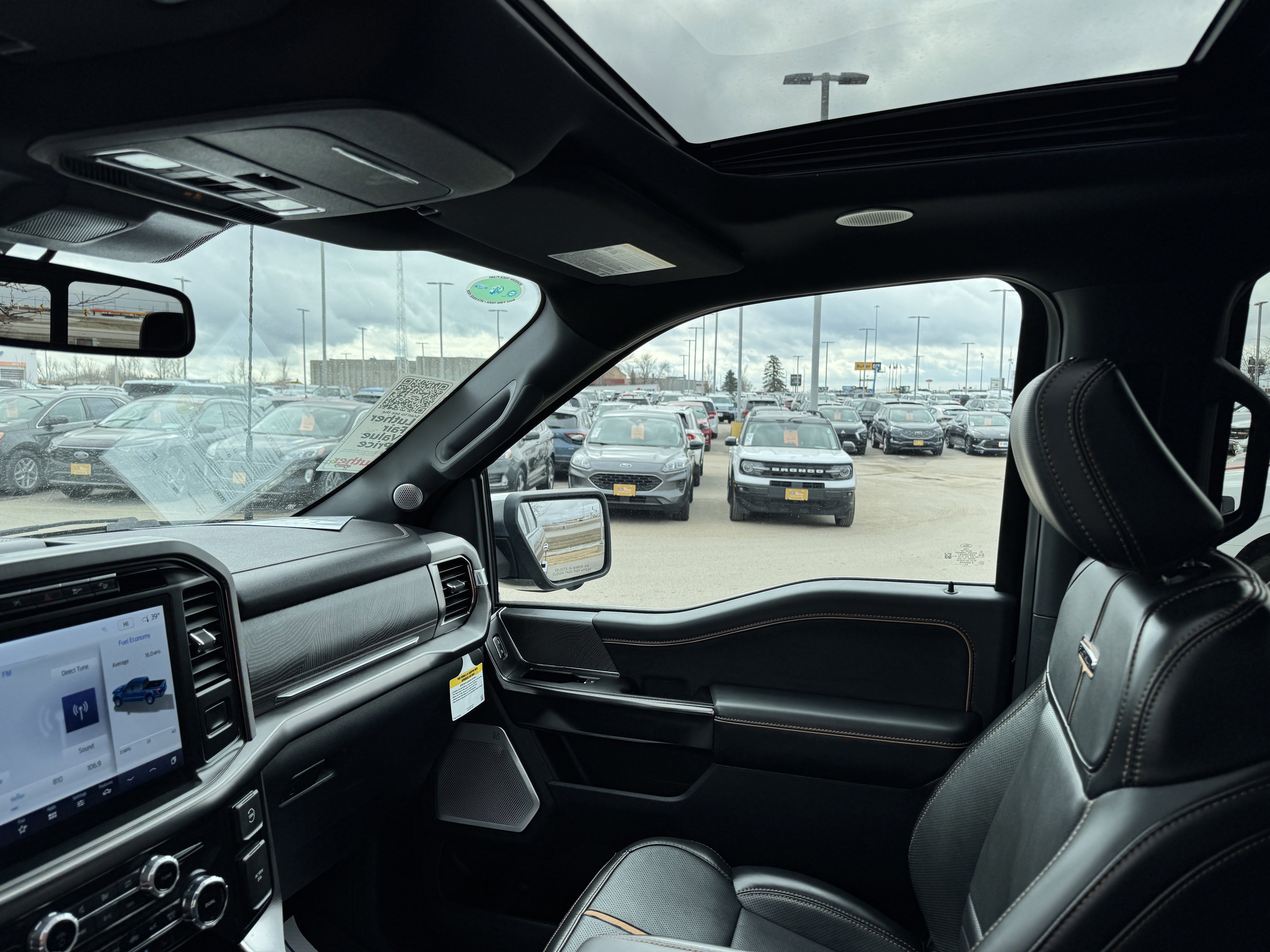 Certified 2023 Ford F150 Platinum w/ Equipment Group 701A High image 11