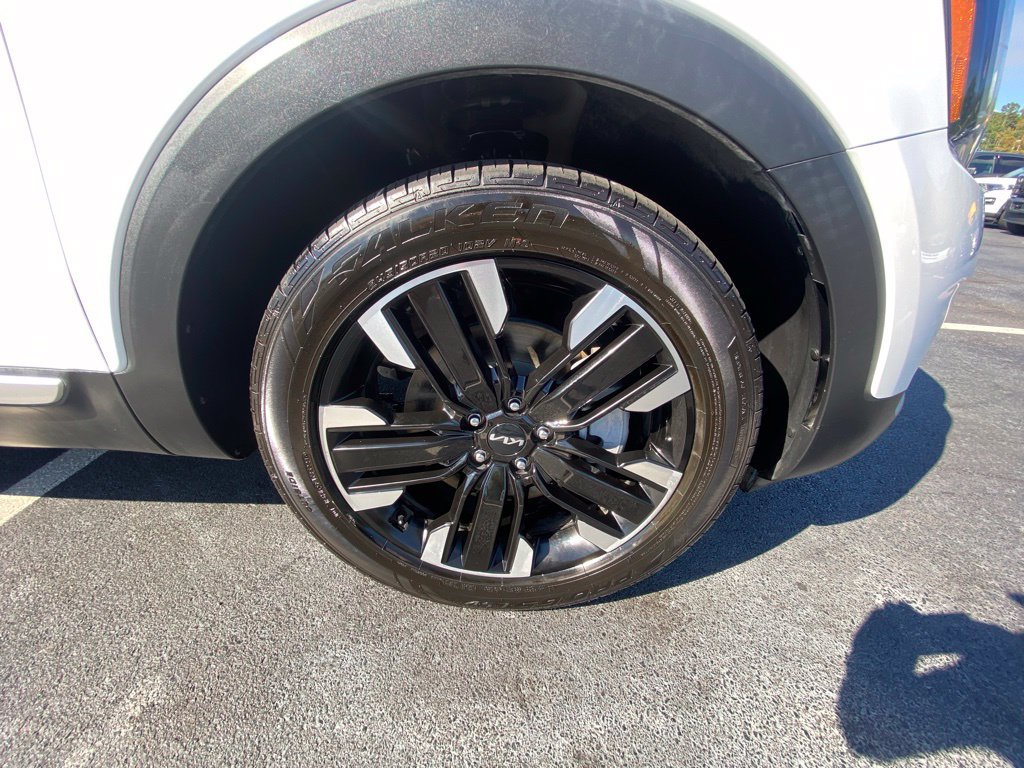 Used 2023 Kia Telluride SX FWD image 32