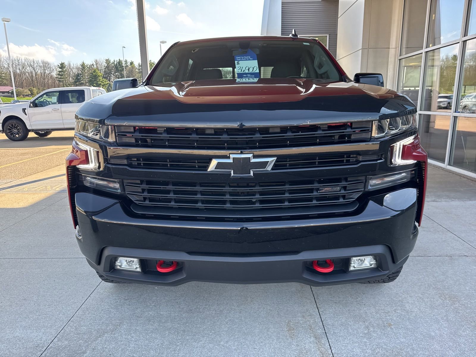 Used 2021 Chevrolet Silverado 1500 LT Trail Boss w/ Convenience Package II image 11