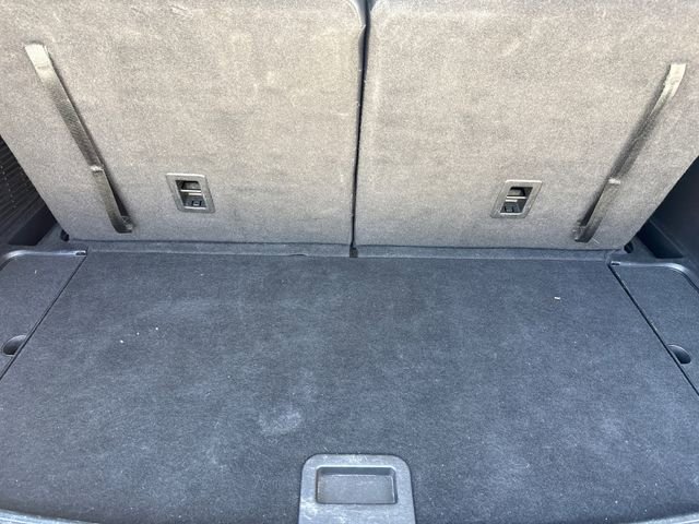 Certified 2021 Ford Explorer XLT w/ Equipment Group 202A image 9