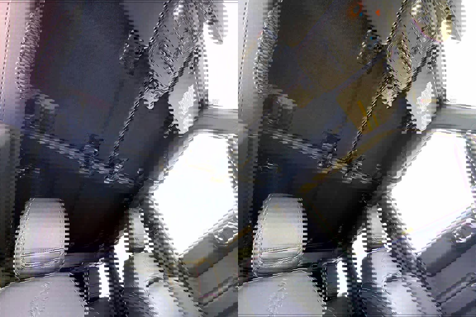 Certified 2025 Ford Bronco Badlands w/ Sasquatch Package image 14