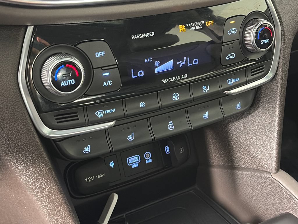 Used 2020 Hyundai Santa Fe Limited w/ Cargo Package FWD image 21