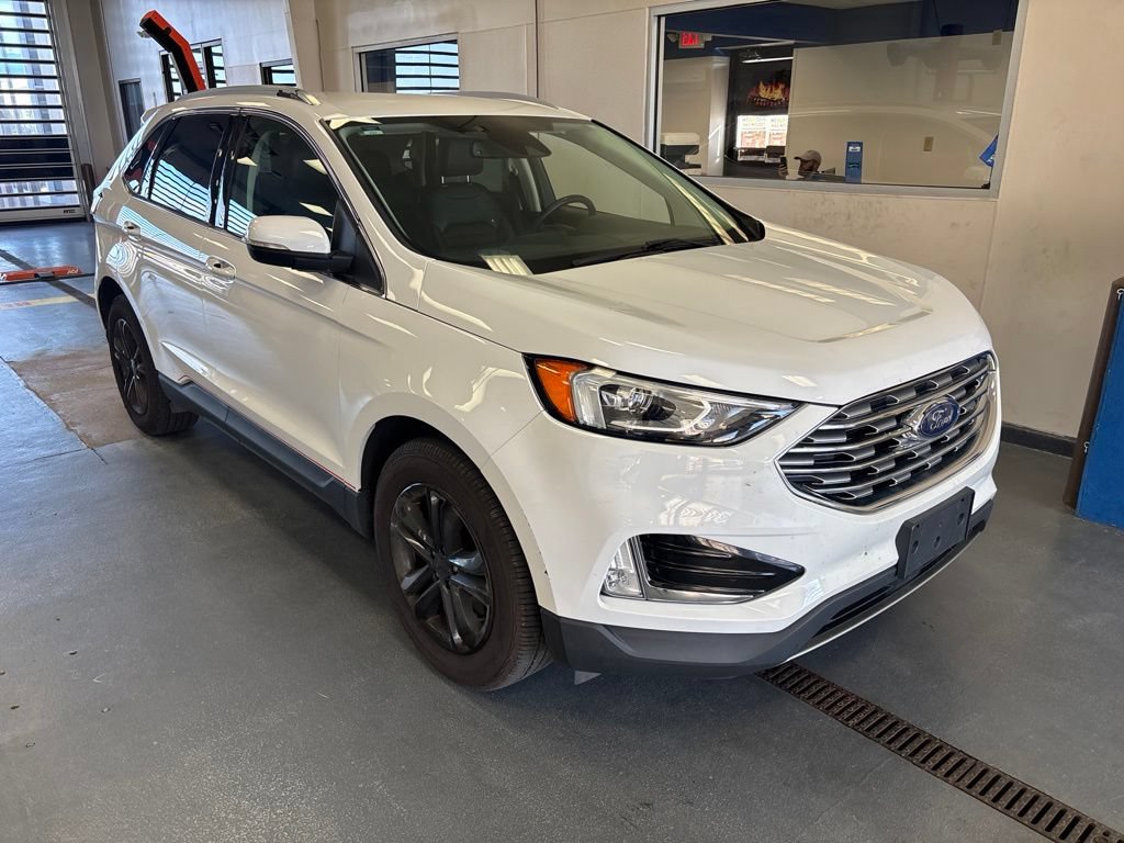 Certified 2020 Ford Edge SEL w/ Convenience Package