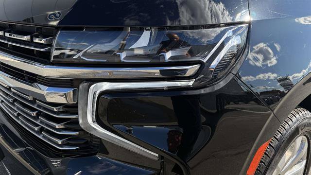 Used 2023 Chevrolet Tahoe Premier AWD/4WD image 5