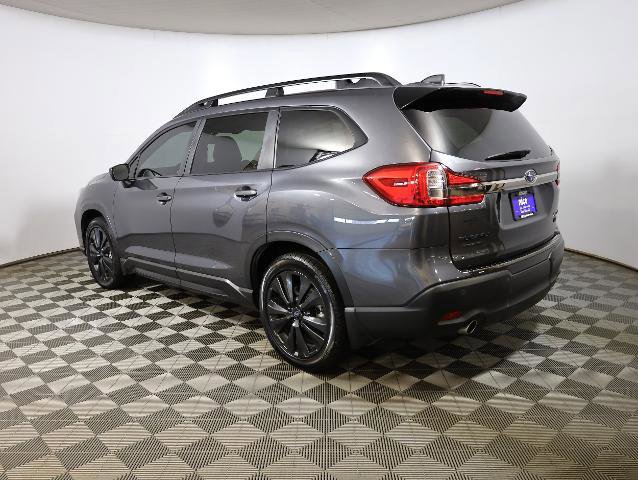 Used 2022 Subaru Ascent Onyx Edition image 2