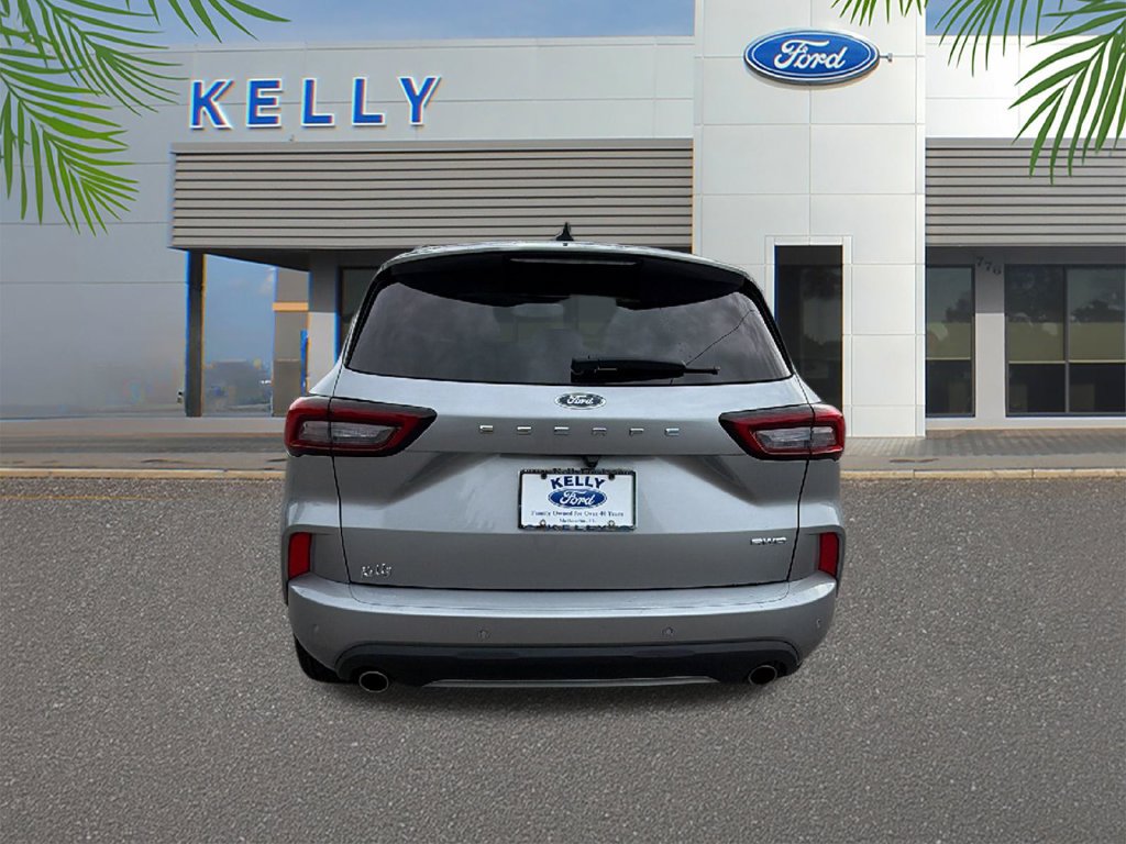 Certified 2024 Ford Escape ST-Line Elite AWD/4WD image 4