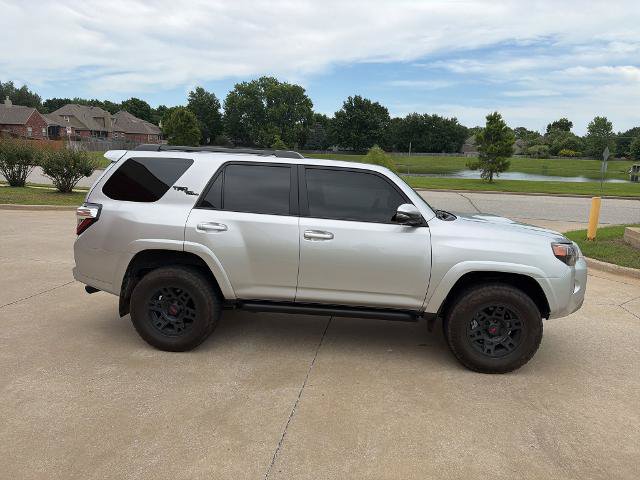 Used 2023 Toyota 4Runner TRD Off-Road Premium w/ Off Road Premium Plus Package AWD/4WD image 4