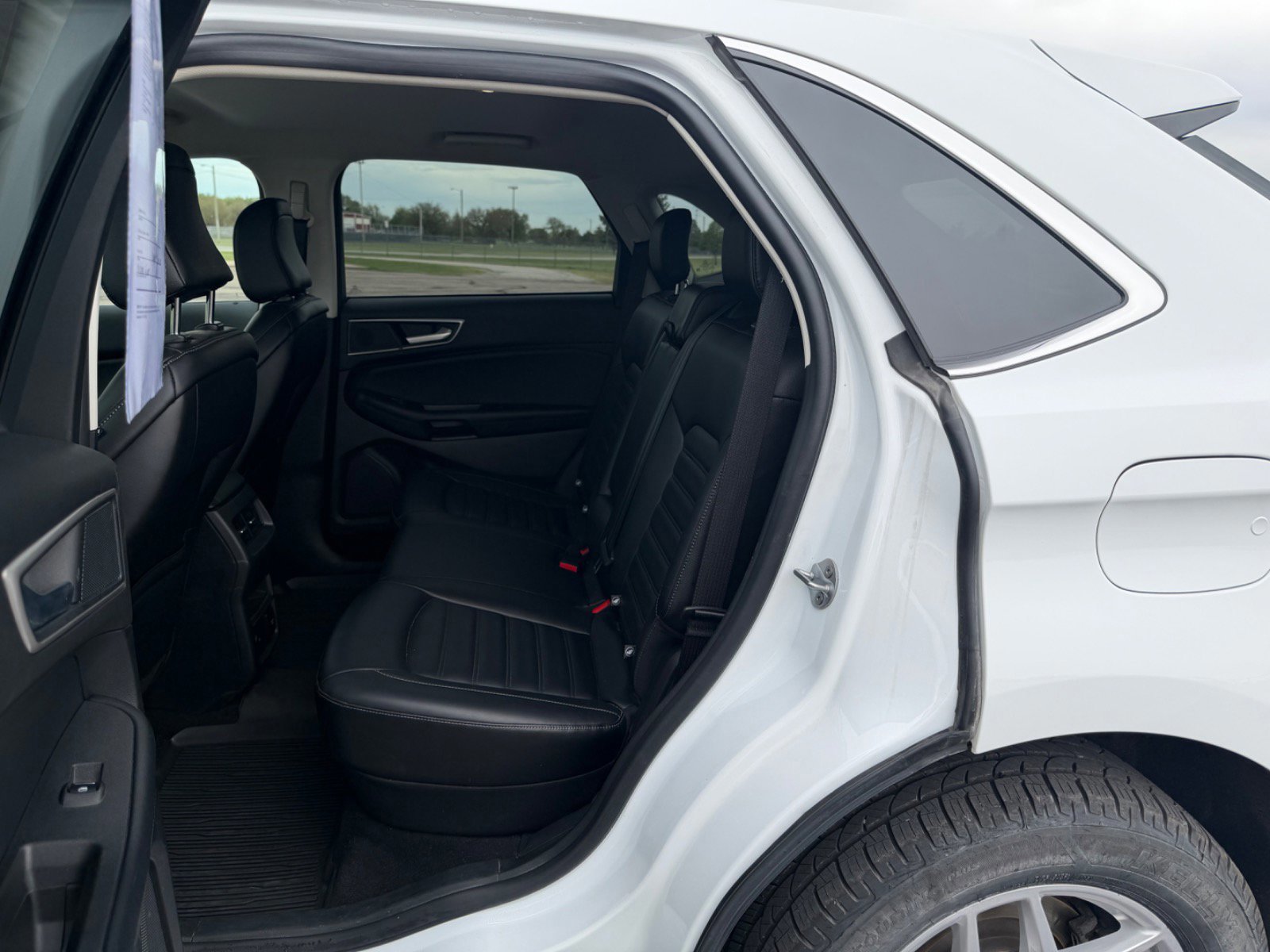 Certified 2023 Ford Edge SEL w/ Convenience Package AWD/4WD image 19