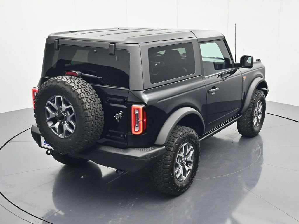 Certified 2025 Ford Bronco Badlands AWD/4WD image 29