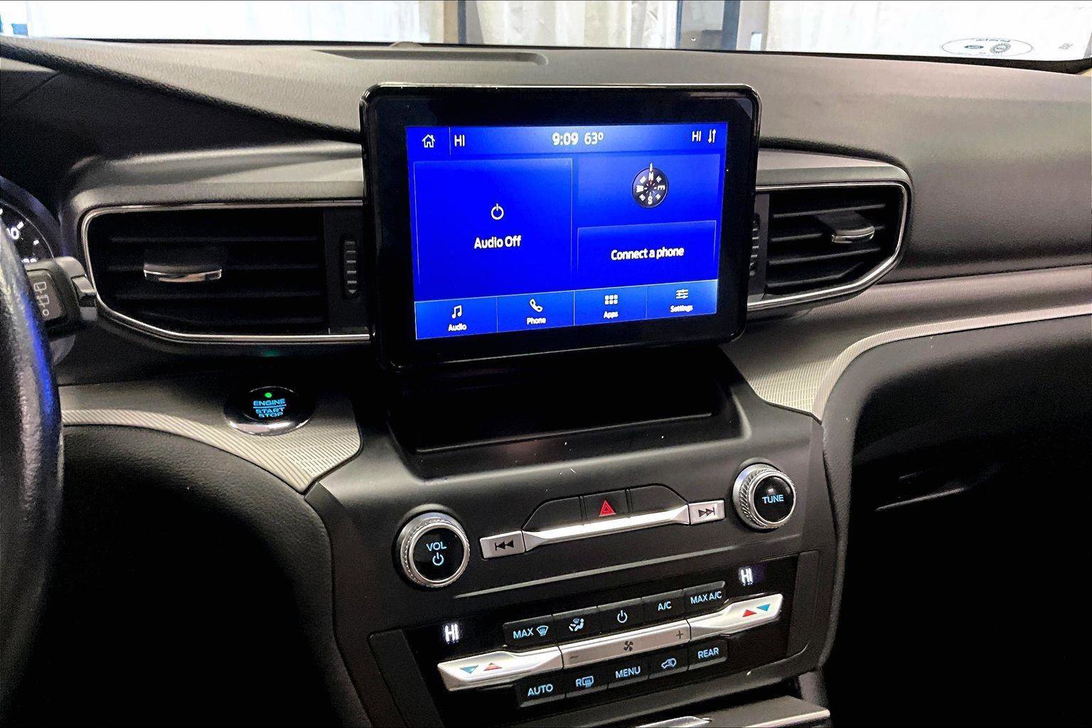 Certified 2020 Ford Explorer XLT w/ Equipment Group 202A image 6