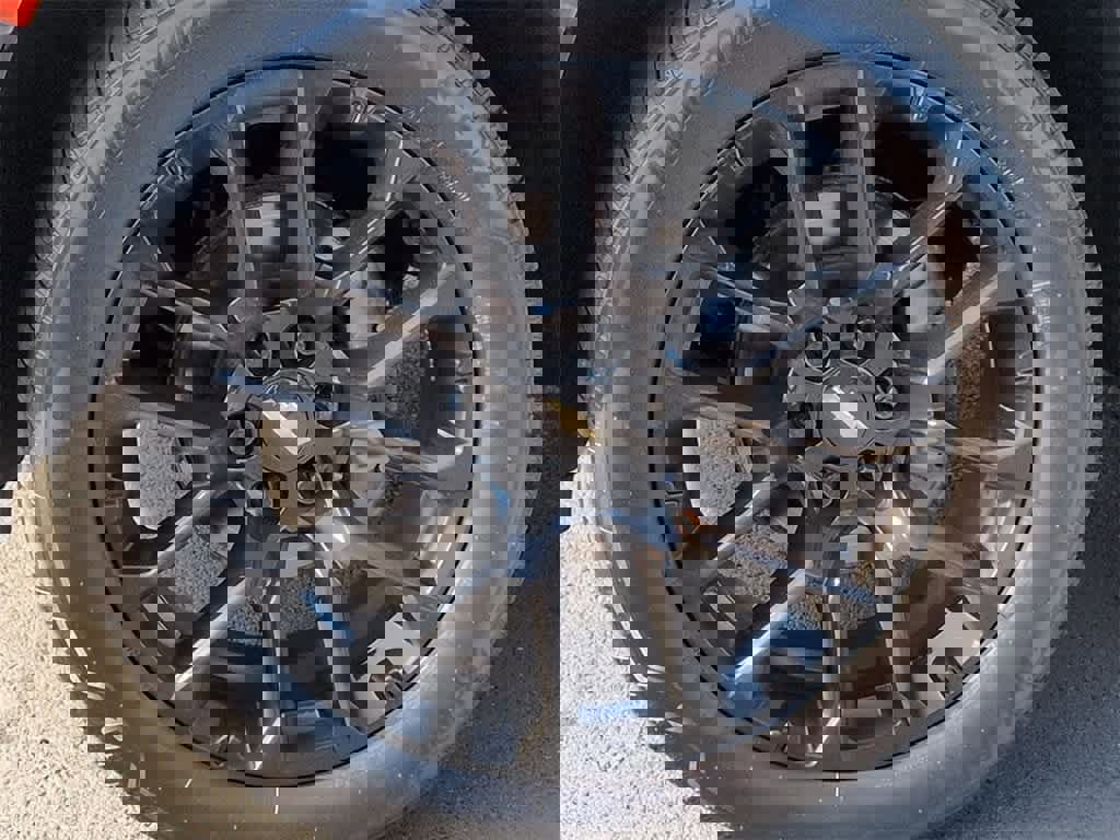 Used 2022 Chevrolet Suburban RST image 14