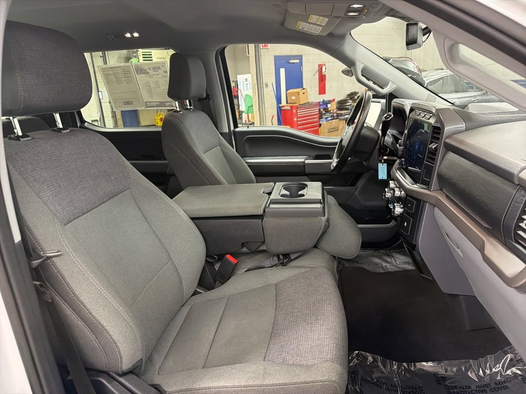 Certified 2024 Ford F150 XLT AWD/4WD image 9