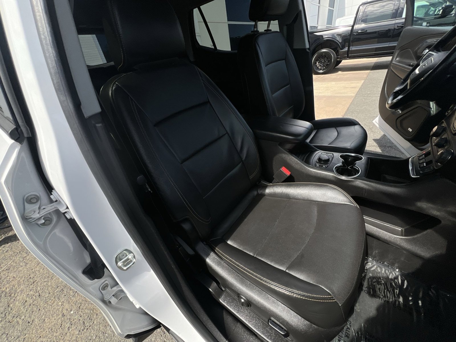 Used 2018 GMC Terrain SLT w/ Preferred Package FWD image 34