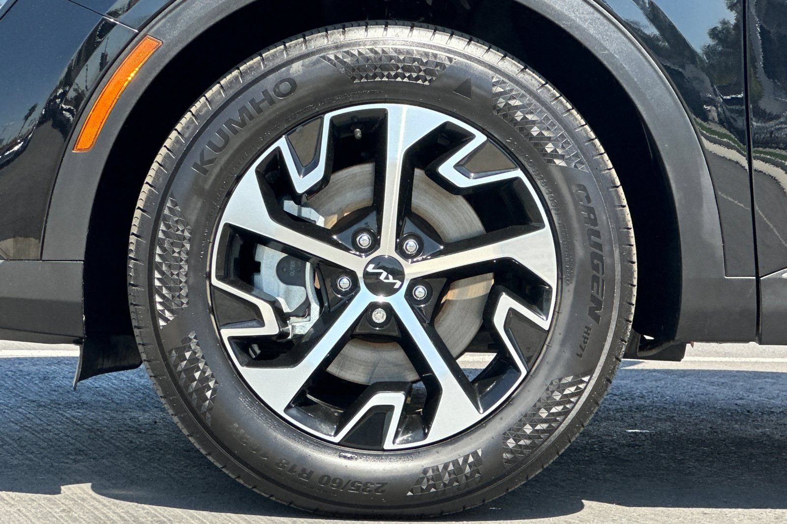 Used 2023 Kia Sportage EX FWD image 26