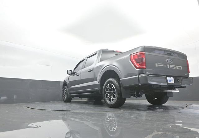 Certified 2022 Ford F150 XLT w/ Equipment Group 302A High image 31