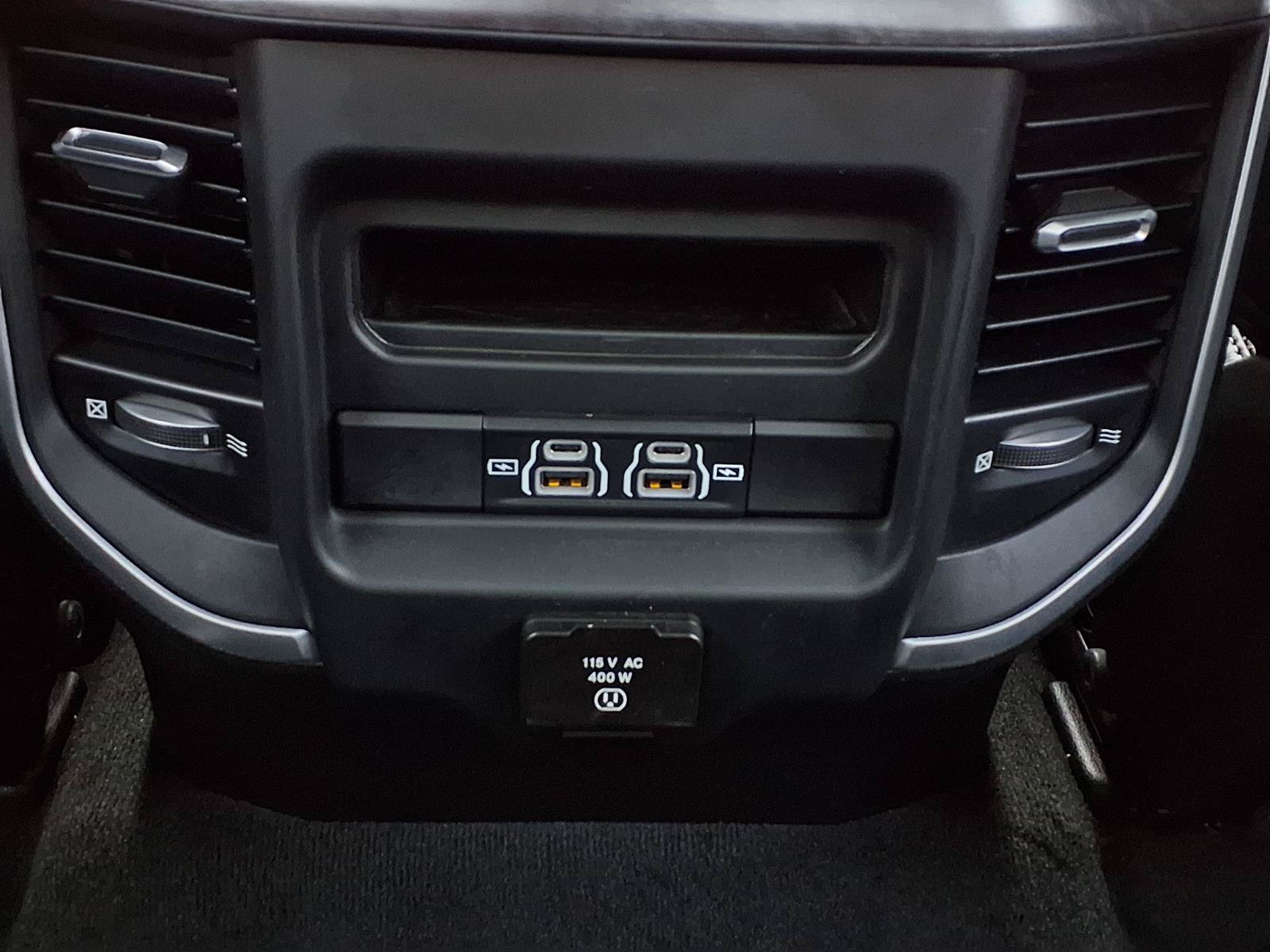 Used 2022 RAM 1500 Big Horn AWD/4WD image 13