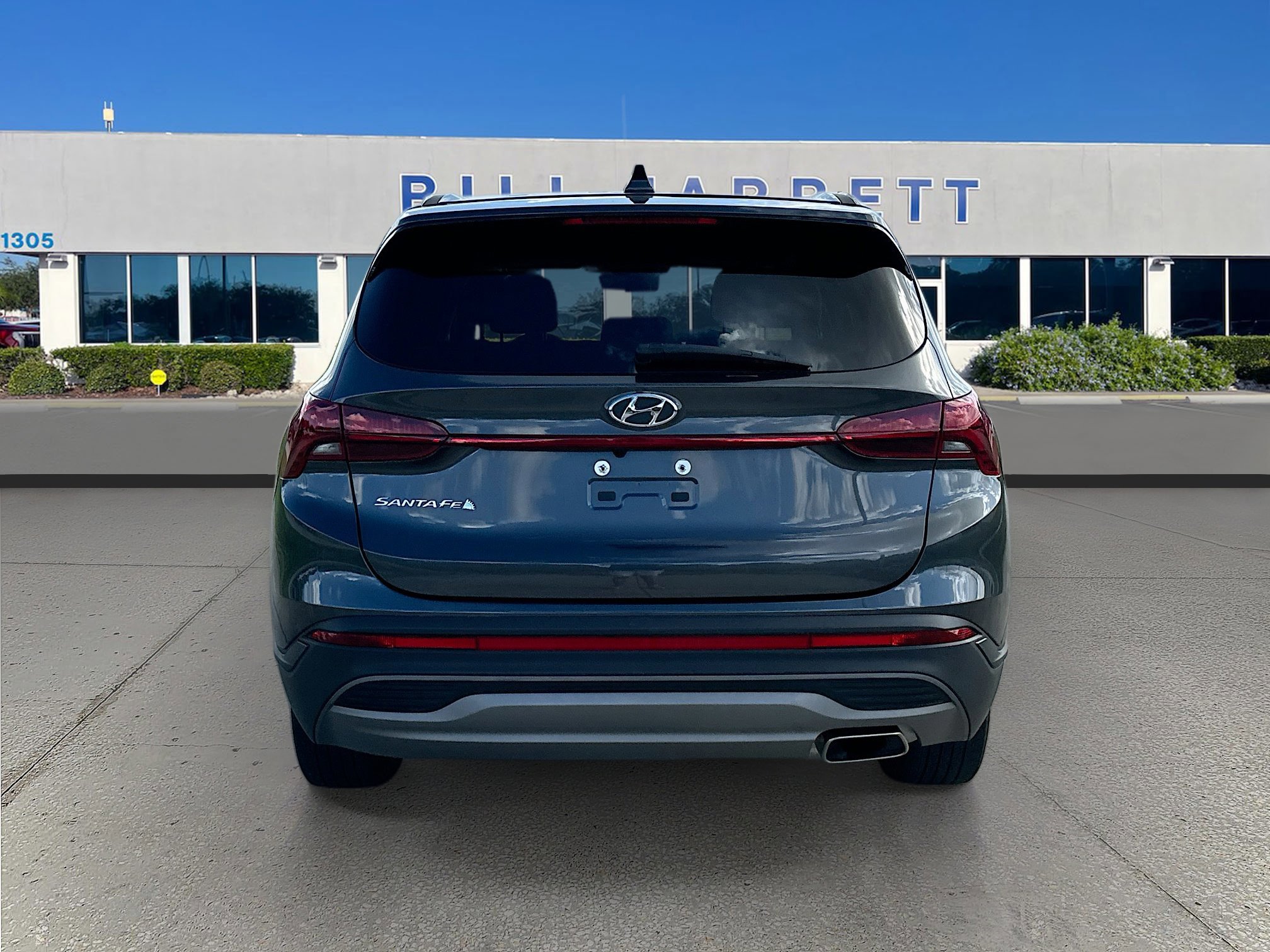 Used 2023 Hyundai Santa Fe SE image 4