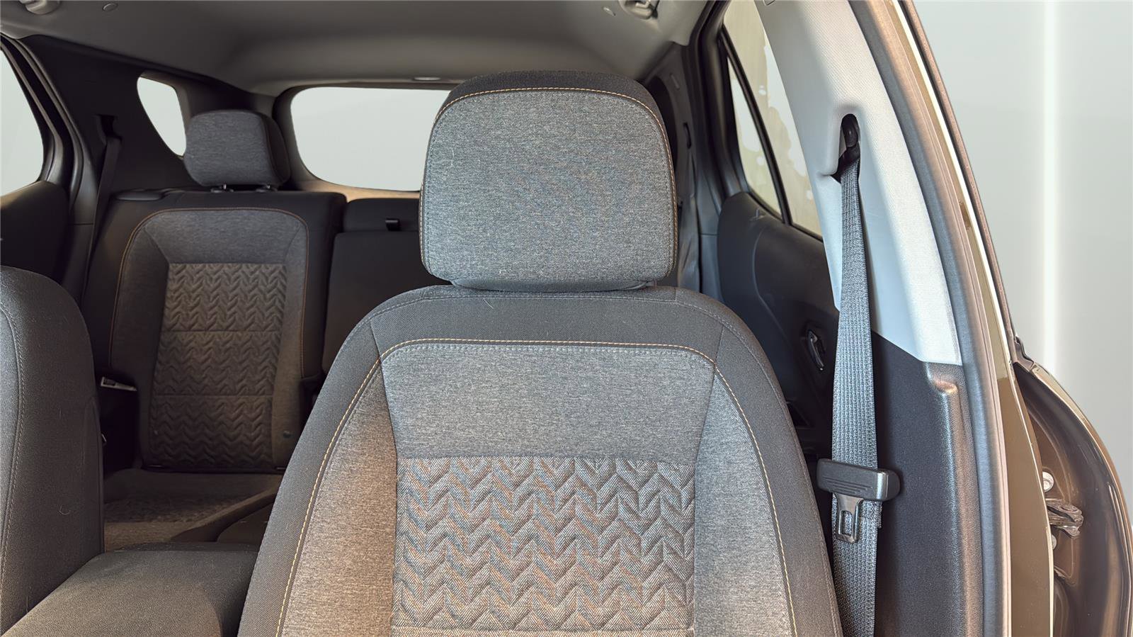 Used 2024 Chevrolet Equinox LT FWD image 27