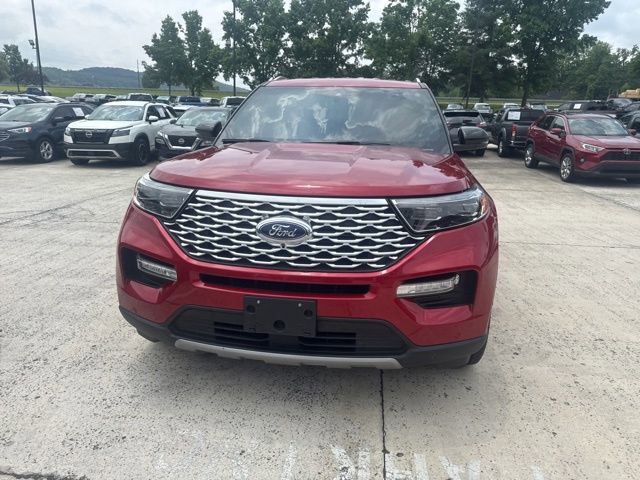 Certified 2021 Ford Explorer Platinum w/ Equipment Group 601A AWD/4WD image 3