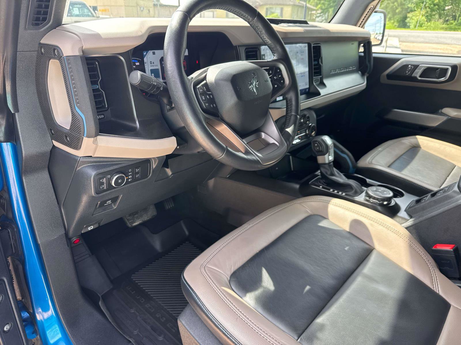 Certified 2022 Ford Bronco Wildtrak AWD/4WD image 17