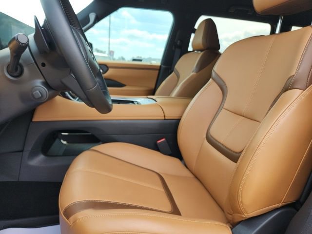 Used 2025 Nissan Armada SL w/ Captain's Chari Seat Package RWD image 25