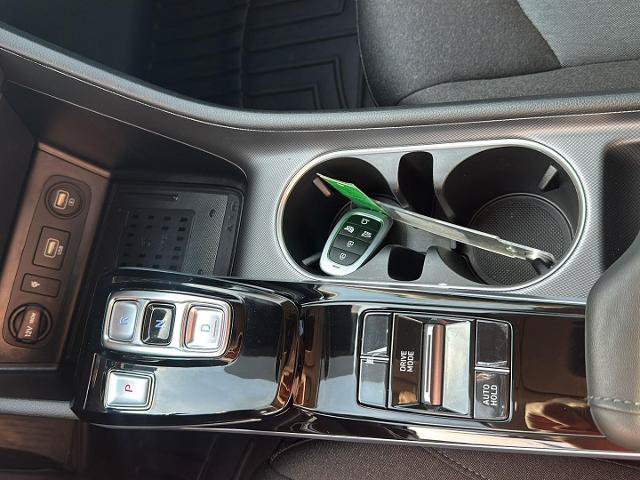 Used 2021 Hyundai Sonata SEL w/ Convenience Package FWD image 21