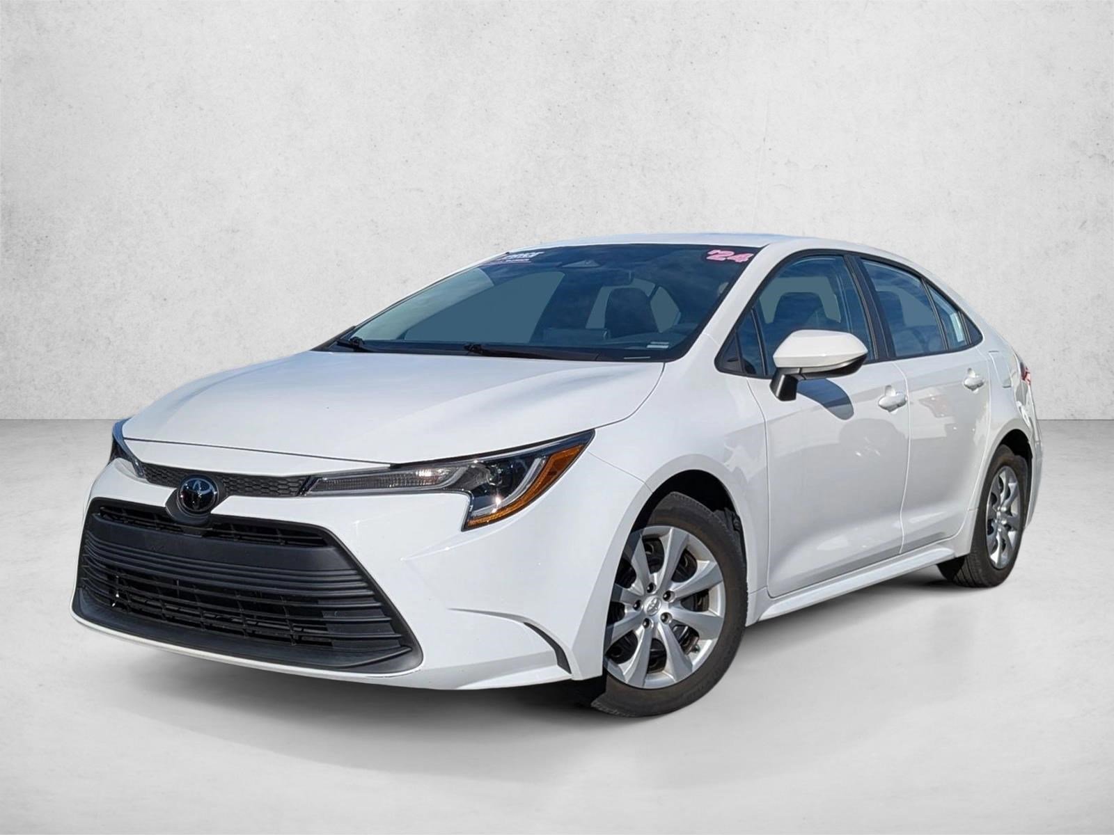 Used 2024 Toyota Corolla LE