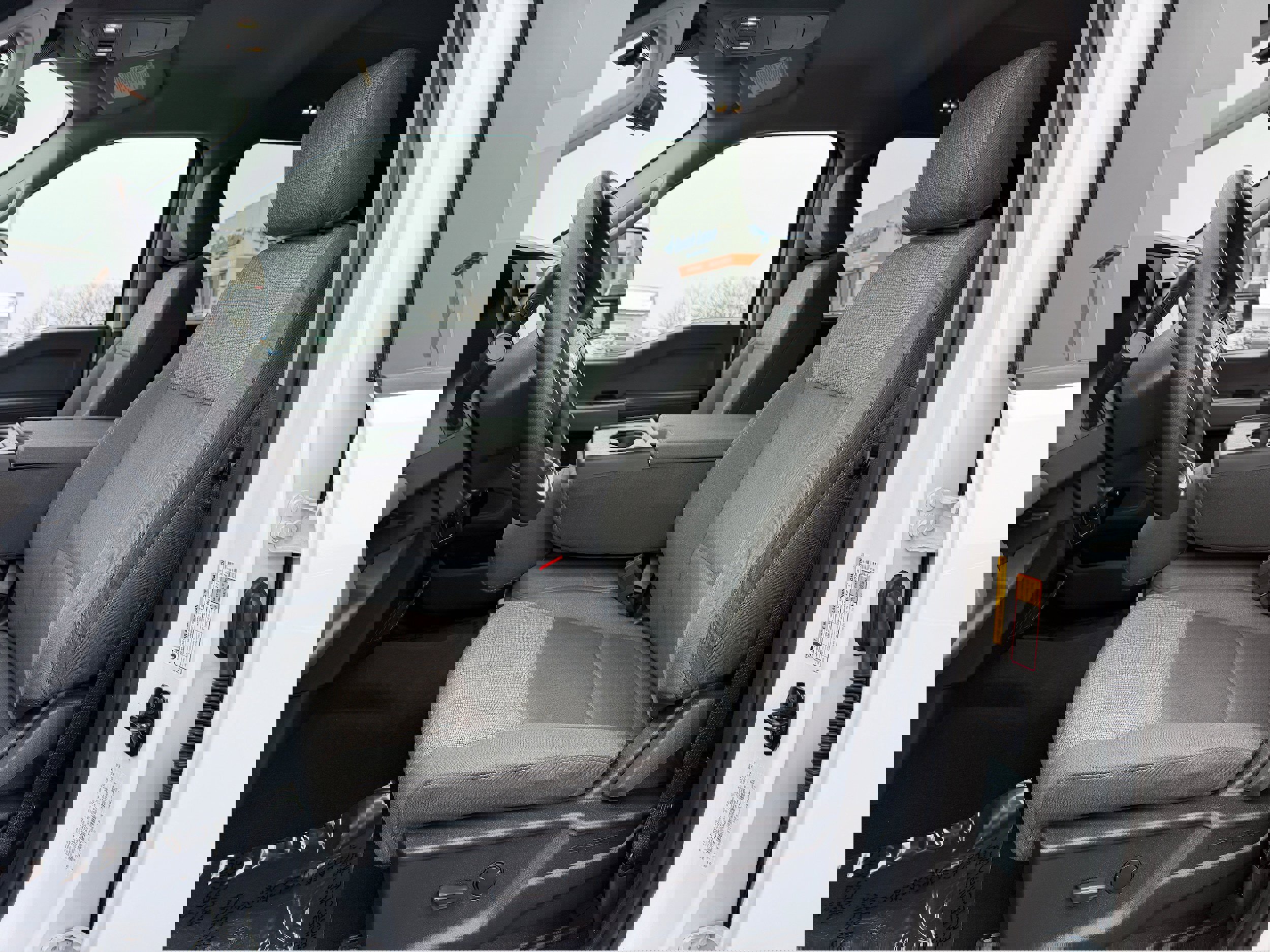 Certified 2025 Ford F250 XLT image 9