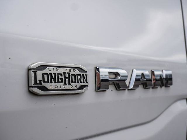 Used 2022 RAM 1500 Limited w/ Body Color Bumper Group AWD/4WD image 12