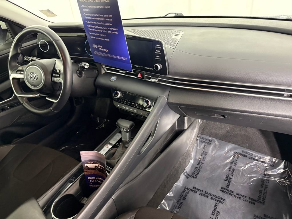 Used 2022 Hyundai Elantra SEL w/ Convenience Package image 34