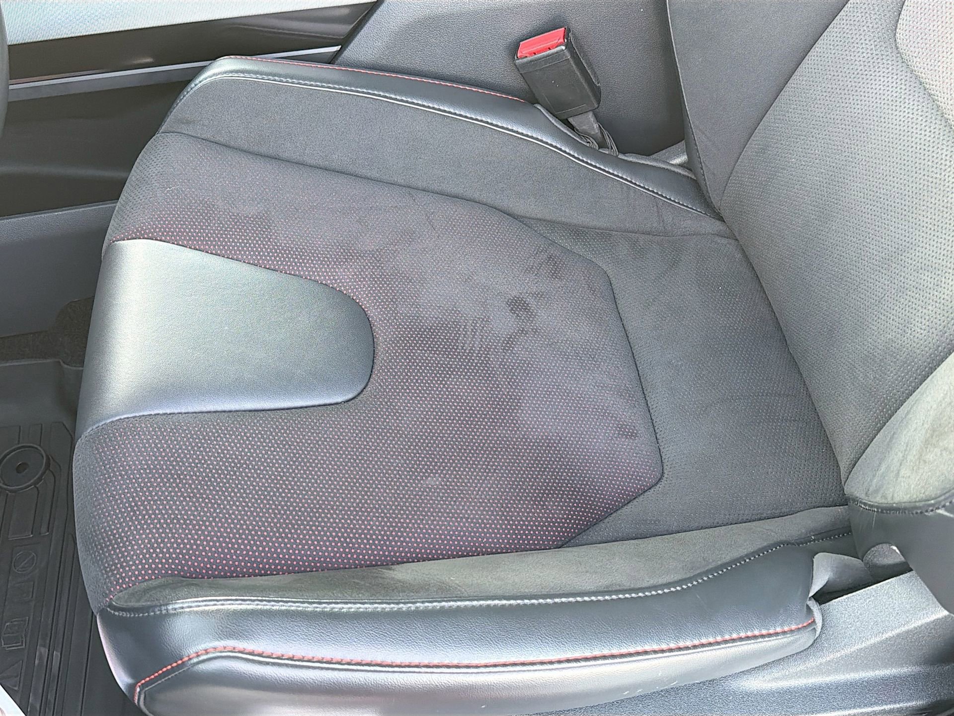 Certified 2024 Ford F150 Raptor w/ Equipment Group 803A Raptor R image 26