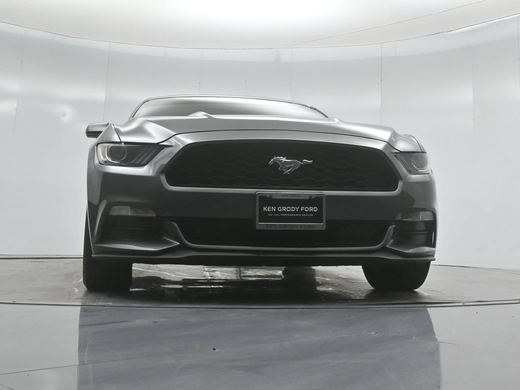 Certified 2017 Ford Mustang Coupe RWD image 42