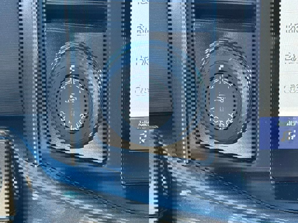 Certified 2023 Ford F150 XLT w/ Equipment Group 302A High image 35