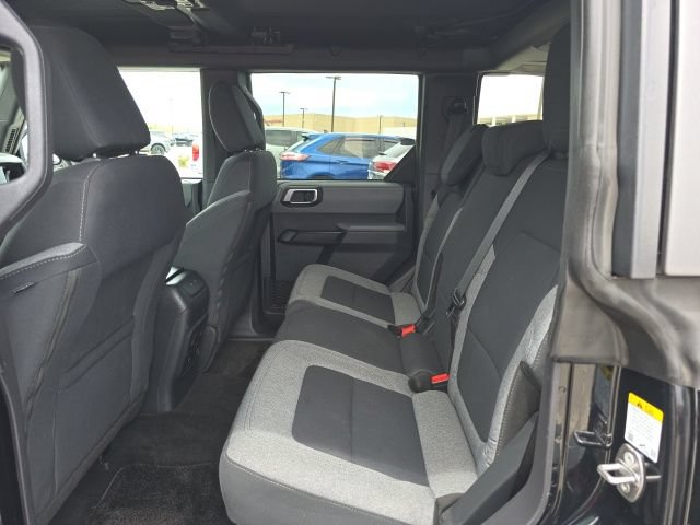 Certified 2023 Ford Bronco Big Bend w/ Sasquatch Package AWD/4WD image 15