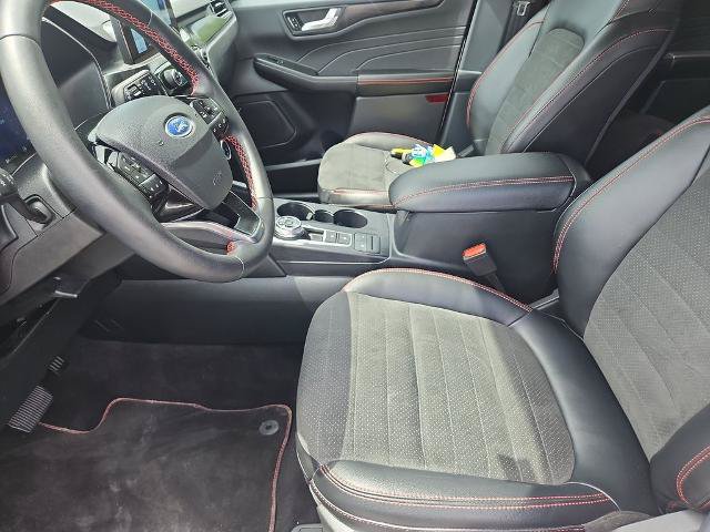Certified 2022 Ford Escape SEL w/ SEL Stealth AWD Package image 37